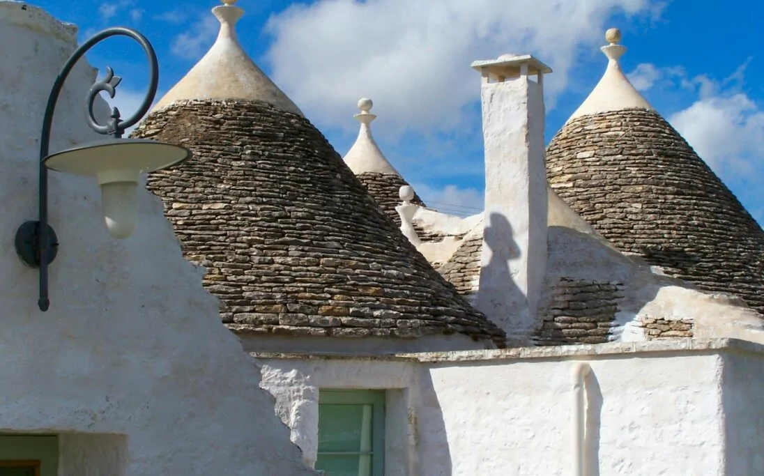 De bijzondere, kegelvormige trulli, nabij Bari in de hak van Italië Trulli_Apulië_Italië_Belvilla vakantiehuizen