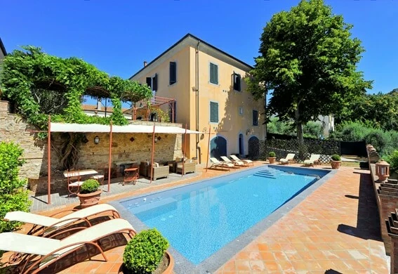 Villa Angelica, de locatie van de commercial 'Bommetjesregen' IT-56037-09_Villa Angelica_Toscane_Italië _Belvilla vakantiehuizen