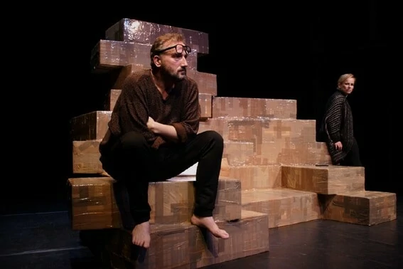 Verwijdering in het open huwelijk van Milou en jens_Fiftyfifty_mugmetdegoudentand_Fotografie XandL