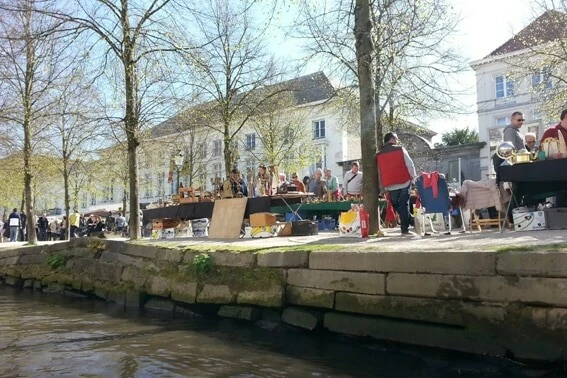 De zelfgemaakte tapas vullen de tafel van ons vakantiehuis tapas_Brugge_vakantiehuis In 't Reitje_Belvilla vakantiehuizen