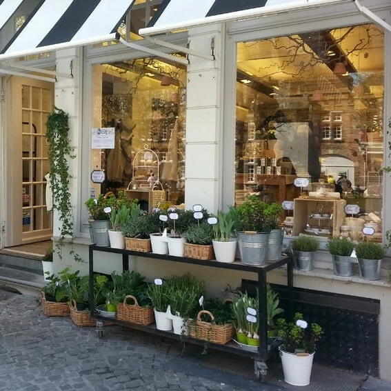 De zelfgemaakte tapas vullen de tafel van ons vakantiehuis tapas_Brugge_vakantiehuis In 't Reitje_Belvilla vakantiehuizen