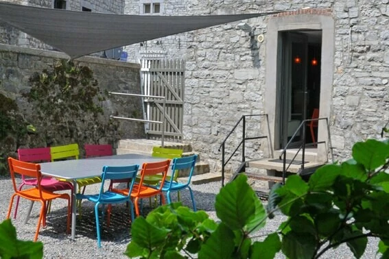 Het televisieprogramma neemt je mee naar bijzondere plaatsen rond het Ravelnetwerk Omgeving Ravelnetwerk_WBT_Belvilla vakantiehuizen