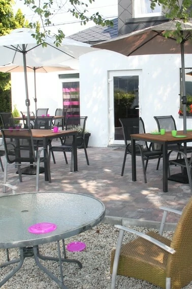 Even iets anders dan racen? Het biljart wacht op je in dit groepshuis! BE-4970-62_La Pole Position_biljart_Spa-Francorchamps_Belvilla vakantiehuizen