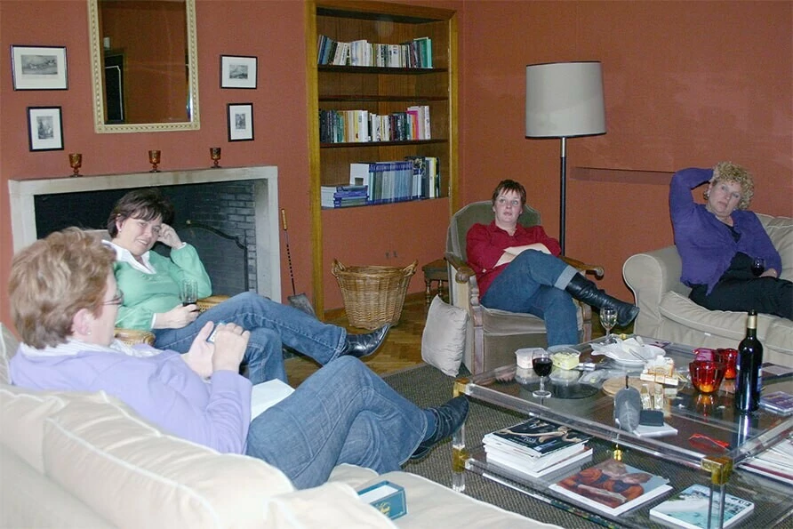 Lekker op het terras buiten voor het vakantiehuis