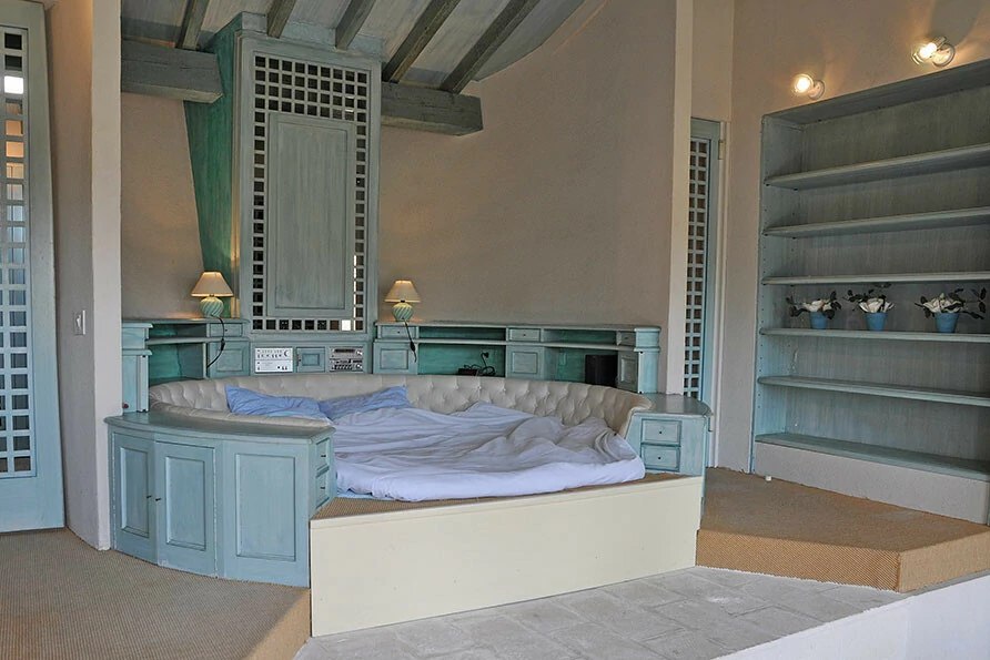 Petra Tamboer hek smeedwerk Zuid-Frankrijk Belvilla vakantiehuizen