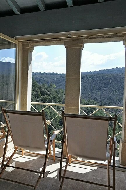 Petra Tamboer hek smeedwerk Zuid-Frankrijk Belvilla vakantiehuizen