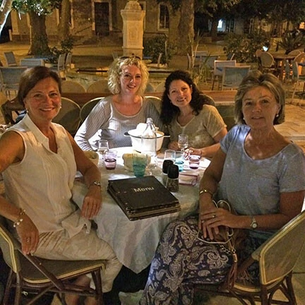 Petra Tamboer hek smeedwerk Zuid-Frankrijk Belvilla vakantiehuizen