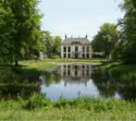 18e-eeuws Nederlands landgoed tussen Alkmaar en Heiloo in Noord-Holland