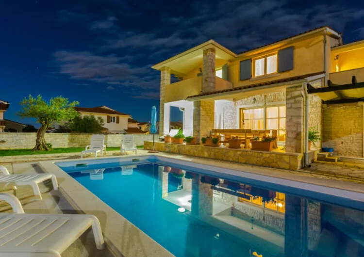 luxe villa met zwembad