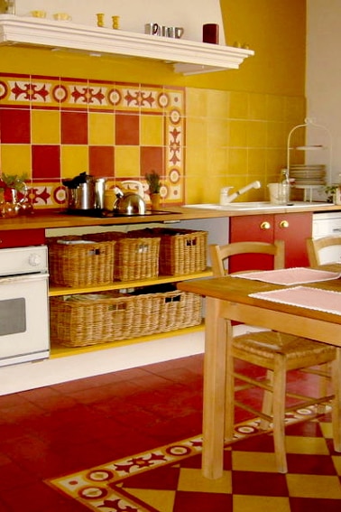 FR-34790-01_Iris_landelijke keuken_Belvilla vakantiehuizen