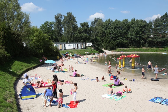 NL-5944-39_Resort Arcen_zwemmeer_Limburg_Nederland_Belvilla vakantiehuizen