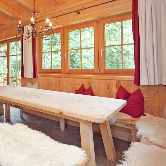 De gezellige stube van vakantiehuis Sonneck AT-6284-08_Sonneck_stube_Oostenrijk_Belvilla vakantiehuizen