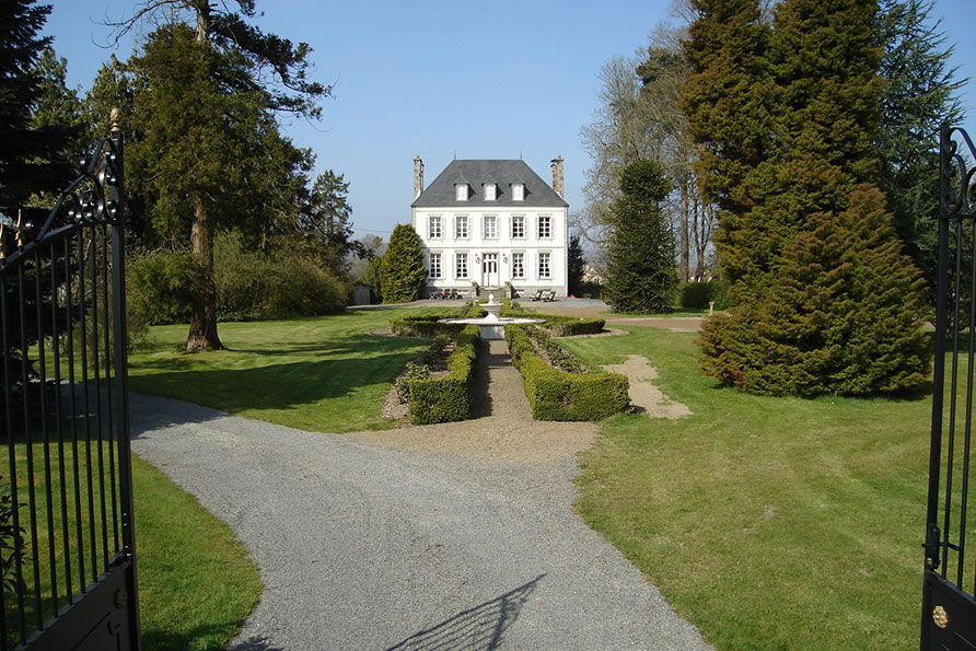 landhuis Normandië tuin Belvilla vakantiehuizen